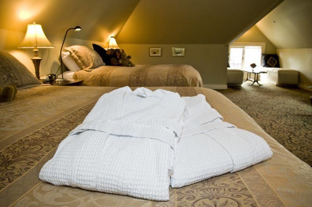 O Canada House Bed & Breakfast Vancouver Dış mekan fotoğraf